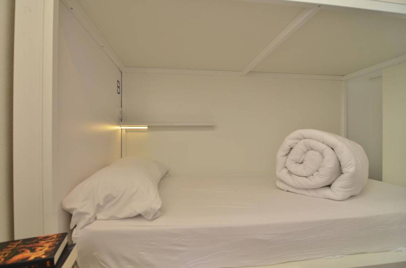 Far-Home-Bernabeu-Room-61