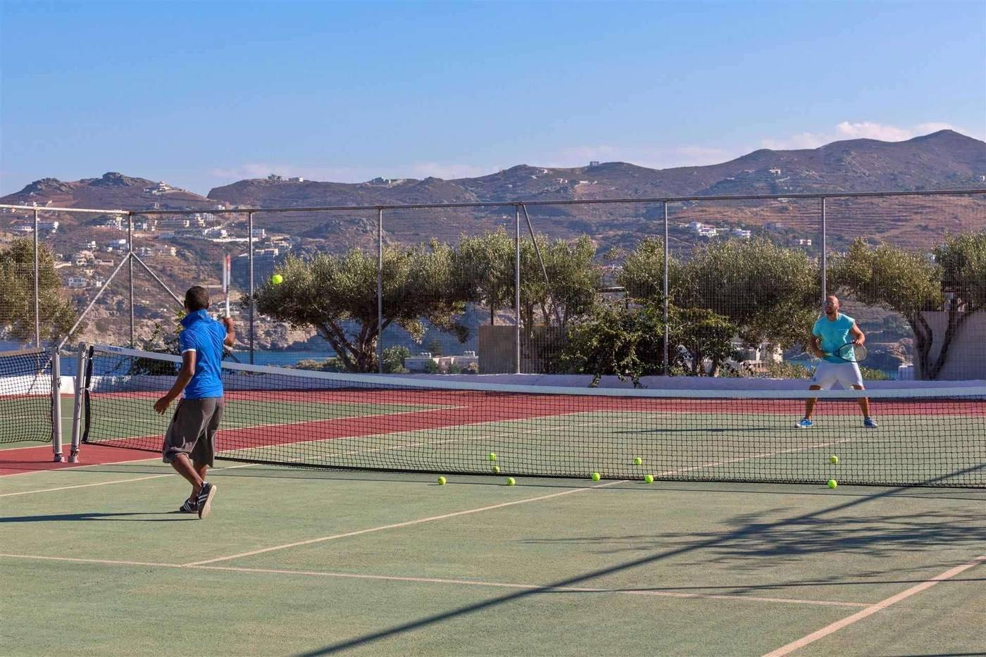 Peninsula-Resort---Spa-Sports-and-Entertainment-67
