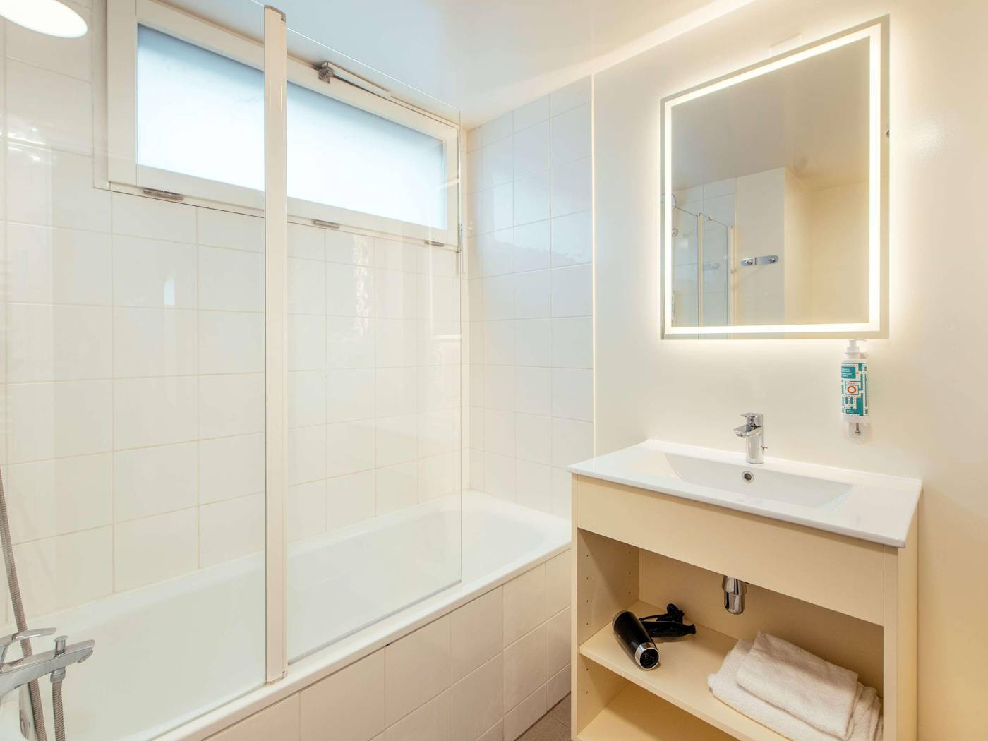 Aparthotel-Adagio-access-Paris-Asnieres-Room-46