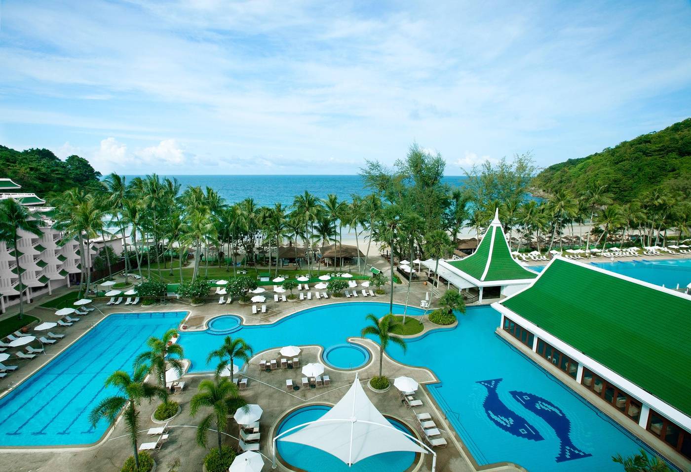 Le-Meridien-Phuket-Beach-Resort-Pool-3