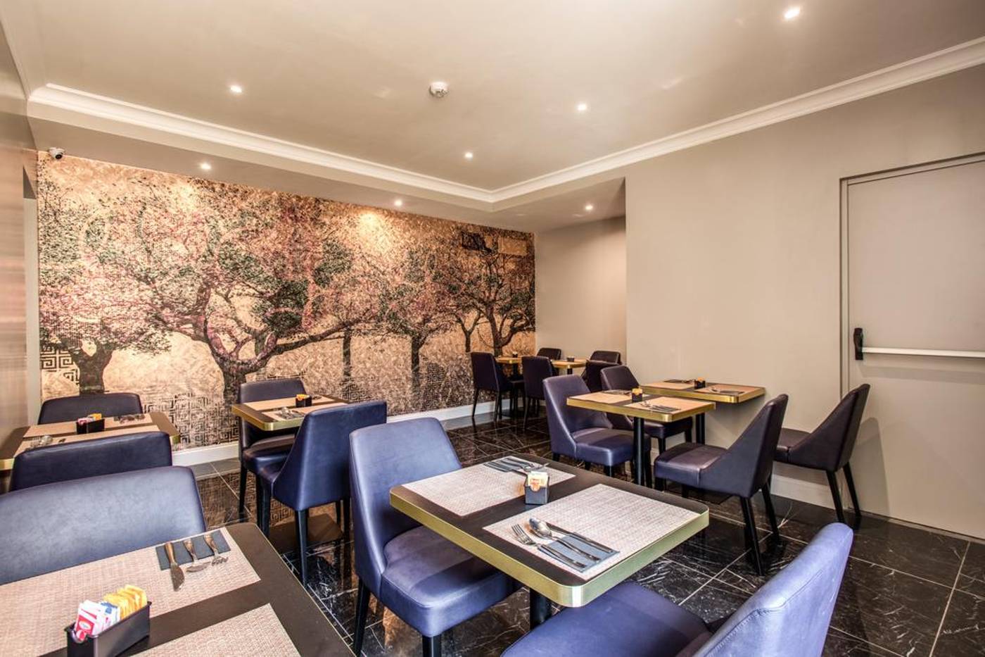 Hotel-55-Fiftyfive-Bar-10