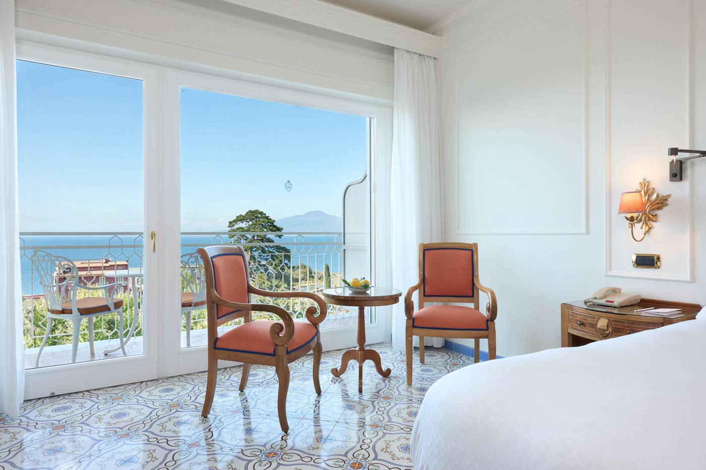 Grand-Hotel-de-la-Ville-Room-24