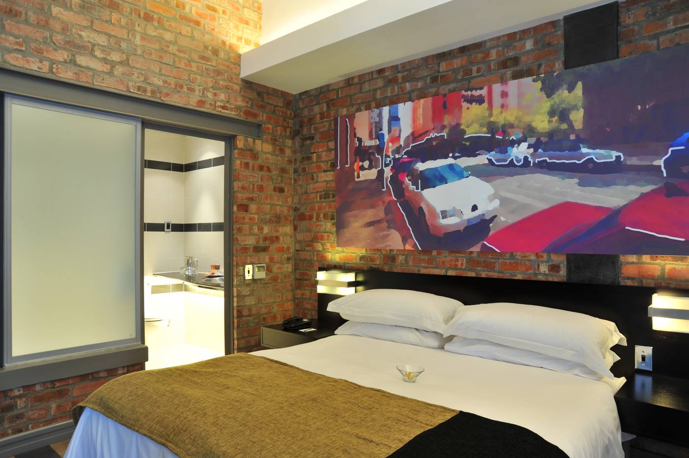 Garden-Court-Victoria-Junction-Hotel-Room-23