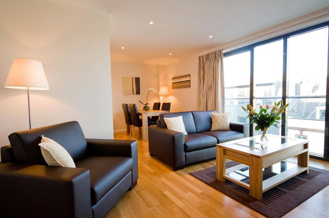 Liberty Wharf Apartments-United Kingdom-SAINT HELIER-Room-7