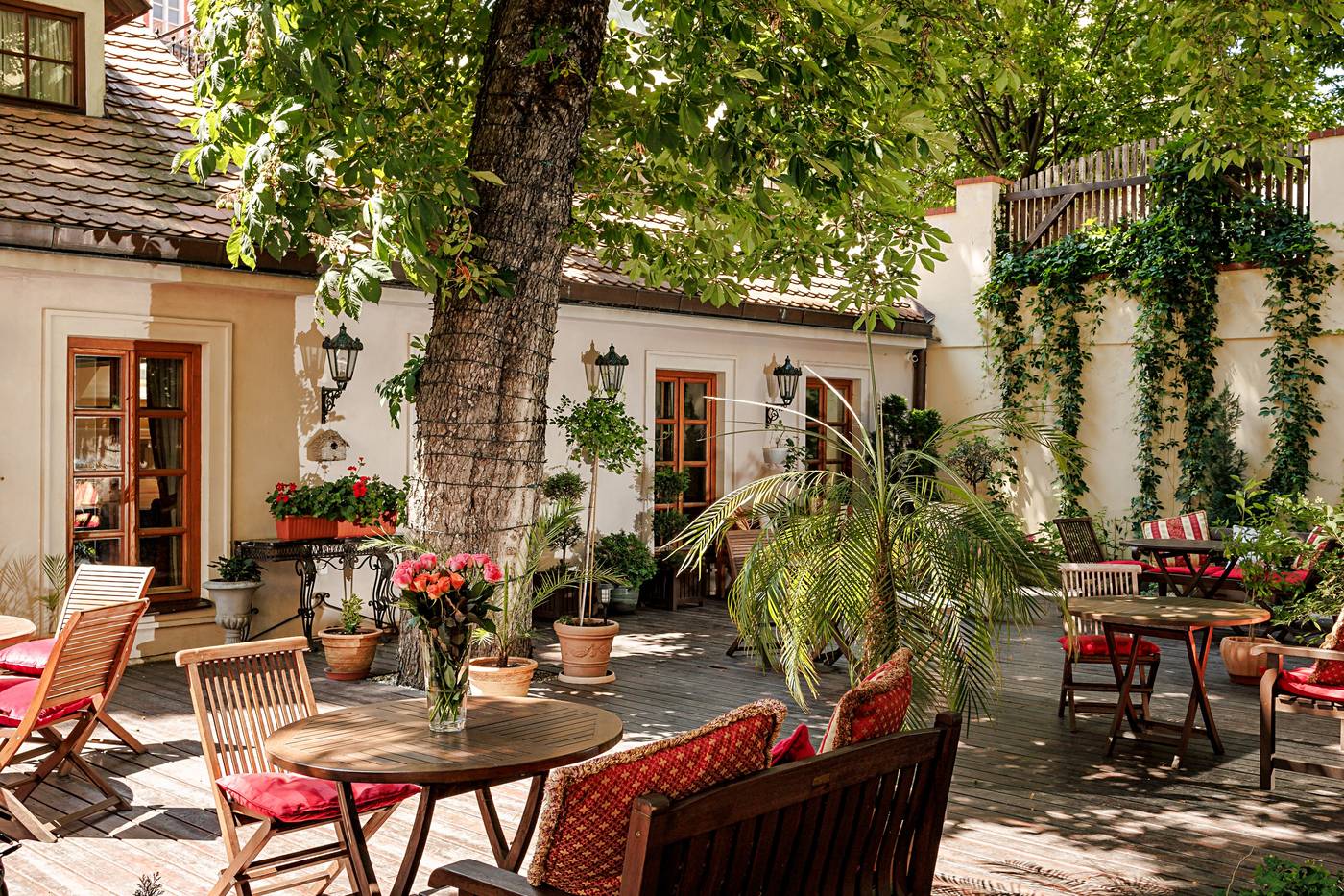 Alchymist-Grand-Hotel-And-Spa-Terrace-55