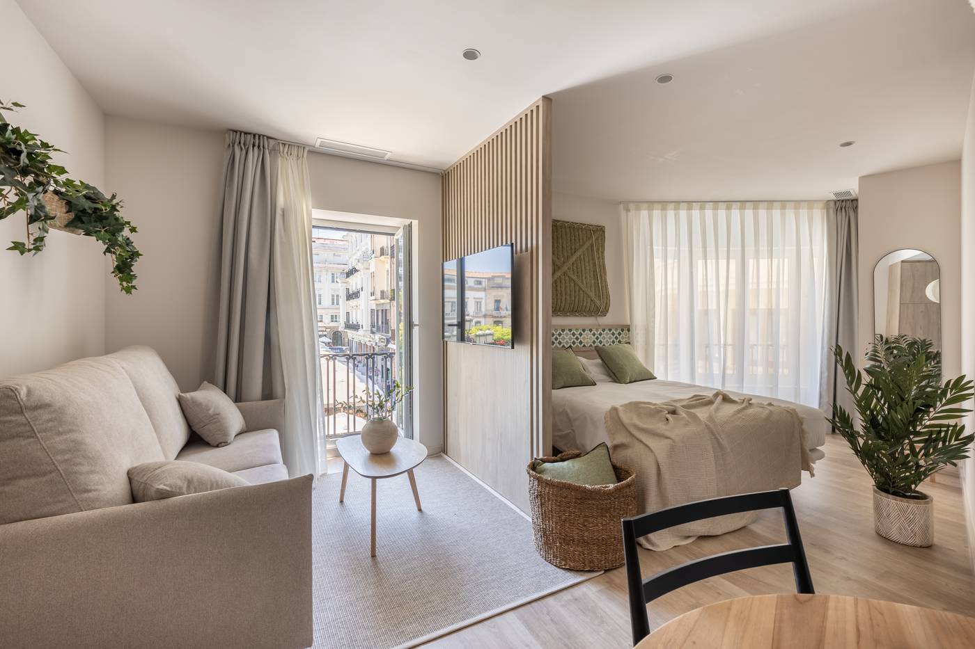 Libere Cordoba Tendillas-Spain-Cordoba-General view-1