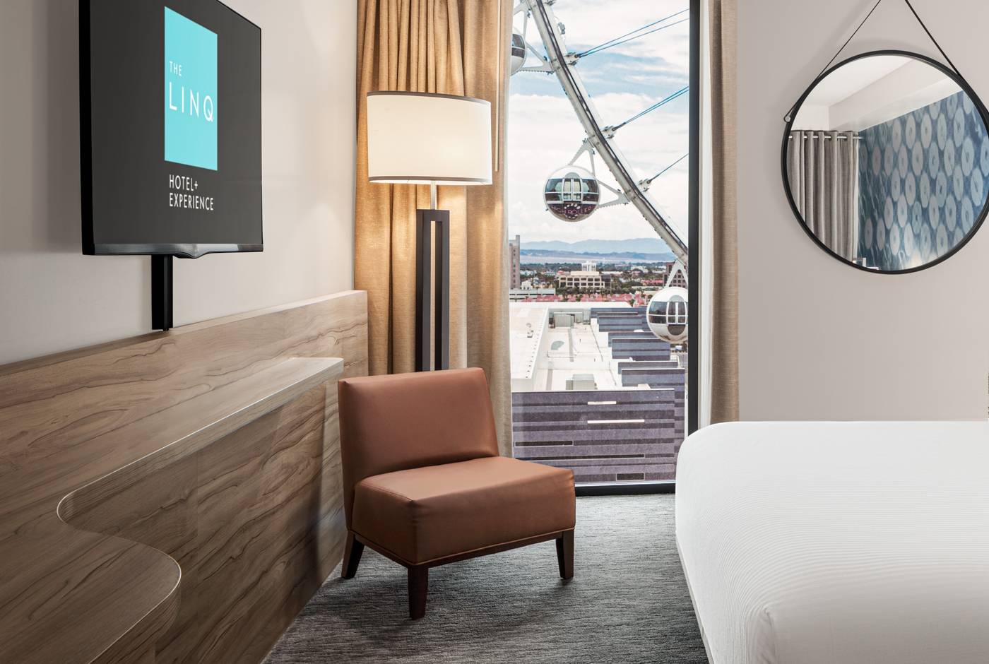 The-LINQ-Hotel-and-Casino---A-Caesars-Rewards-Destination-Room-12