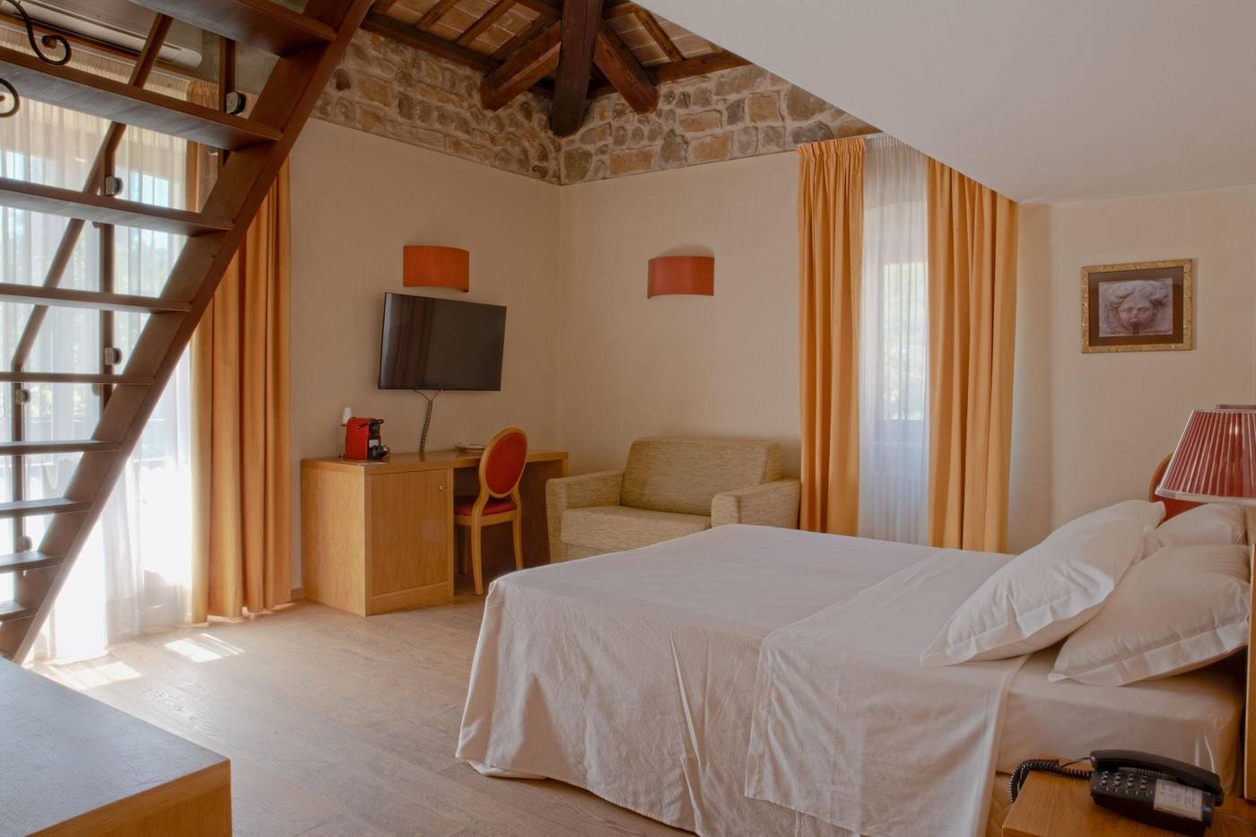 Hotel-99-Cannelle-Room-17