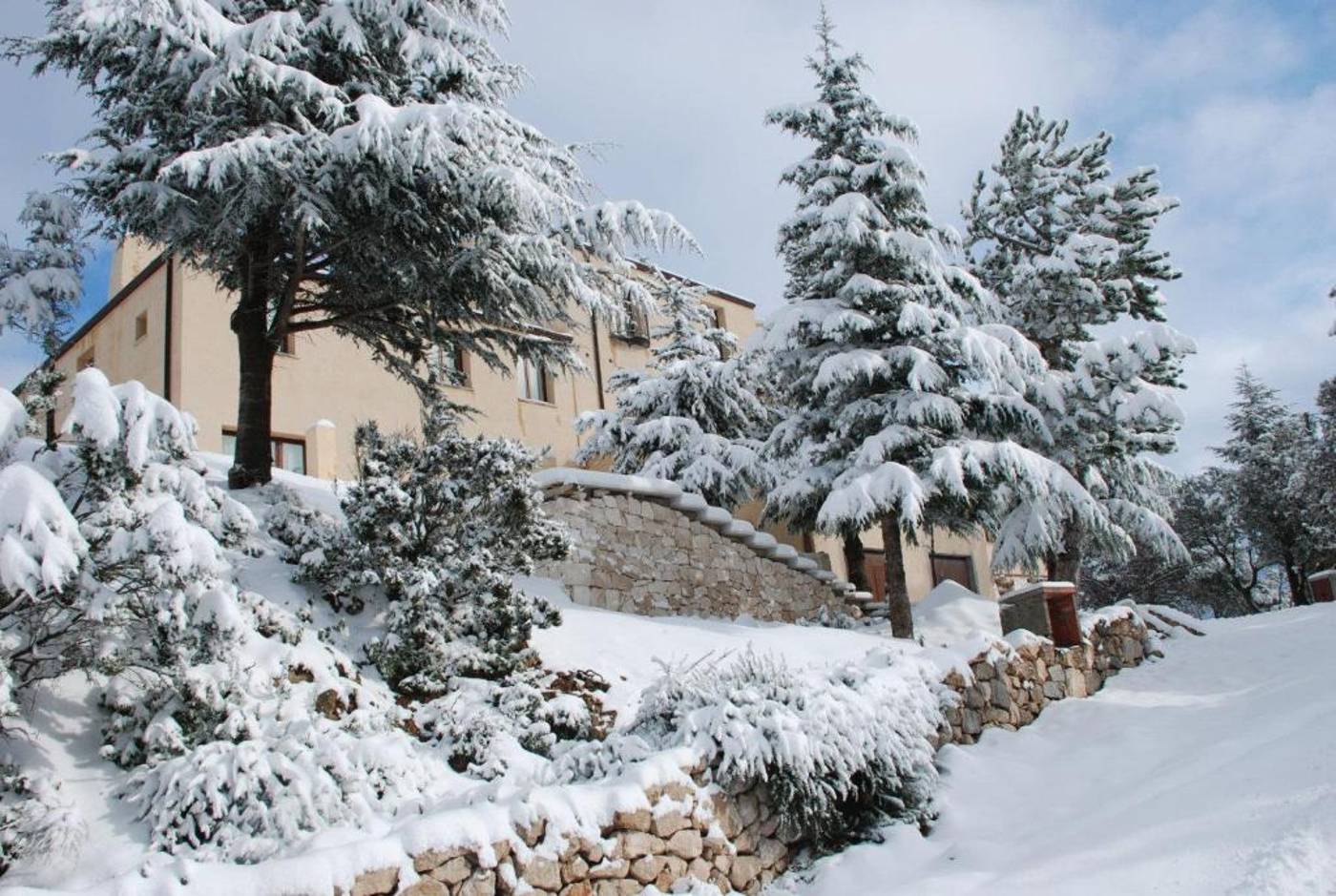 Hotel-Gorropu-General-view-3