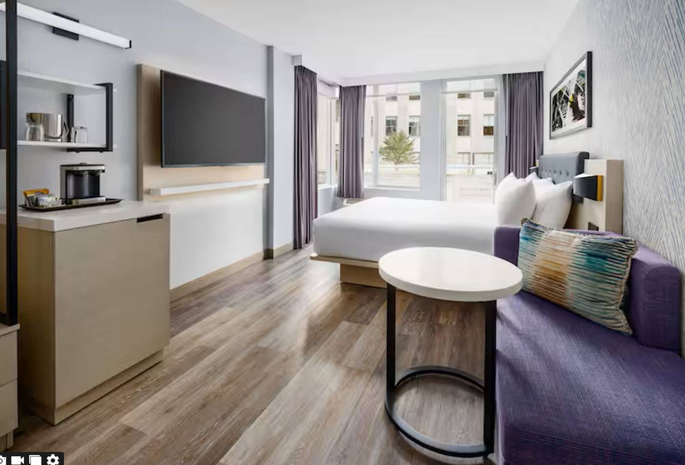 DoubleTree-by-Hilton-New-York-Midtown-Fifth-Avenue-Room-4