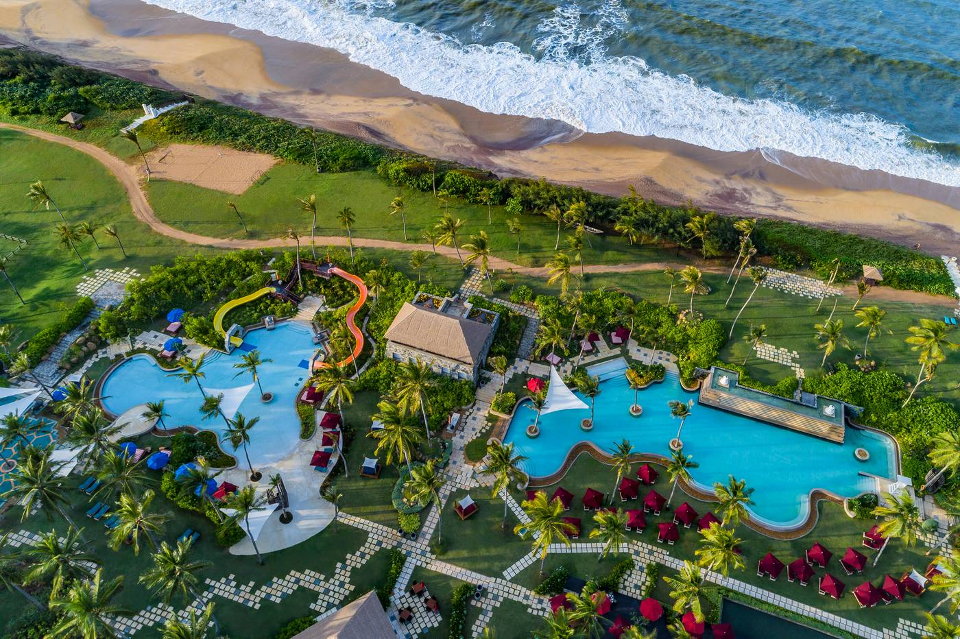 Shangri-La-Hambantota-Pool-2