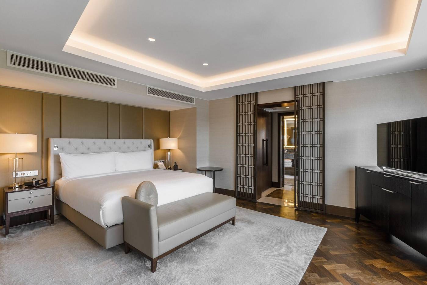 Conrad-Istanbul-Bosphorus-Room-57