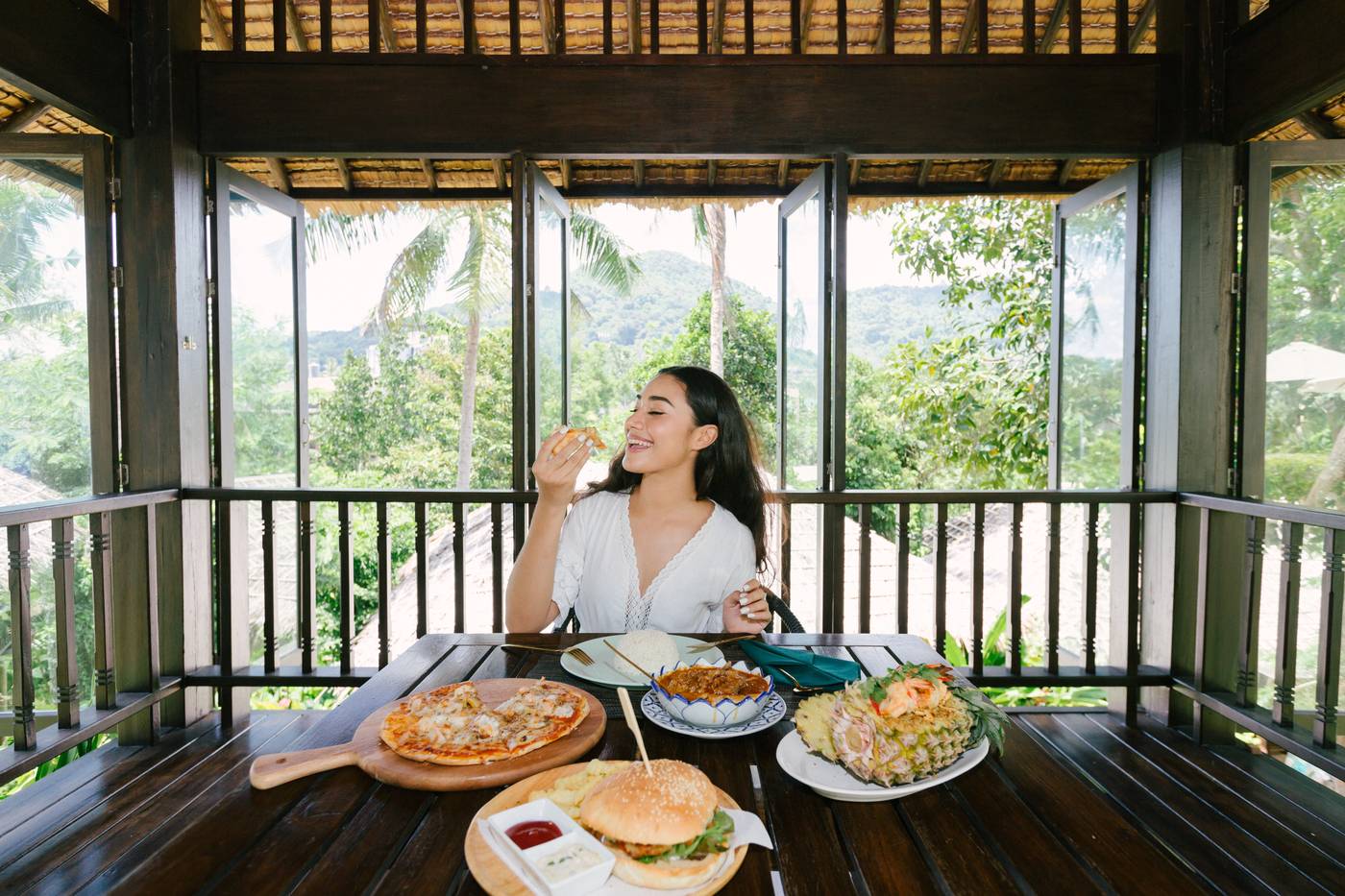 Ban-Sainai-Resort-Restaurant-24