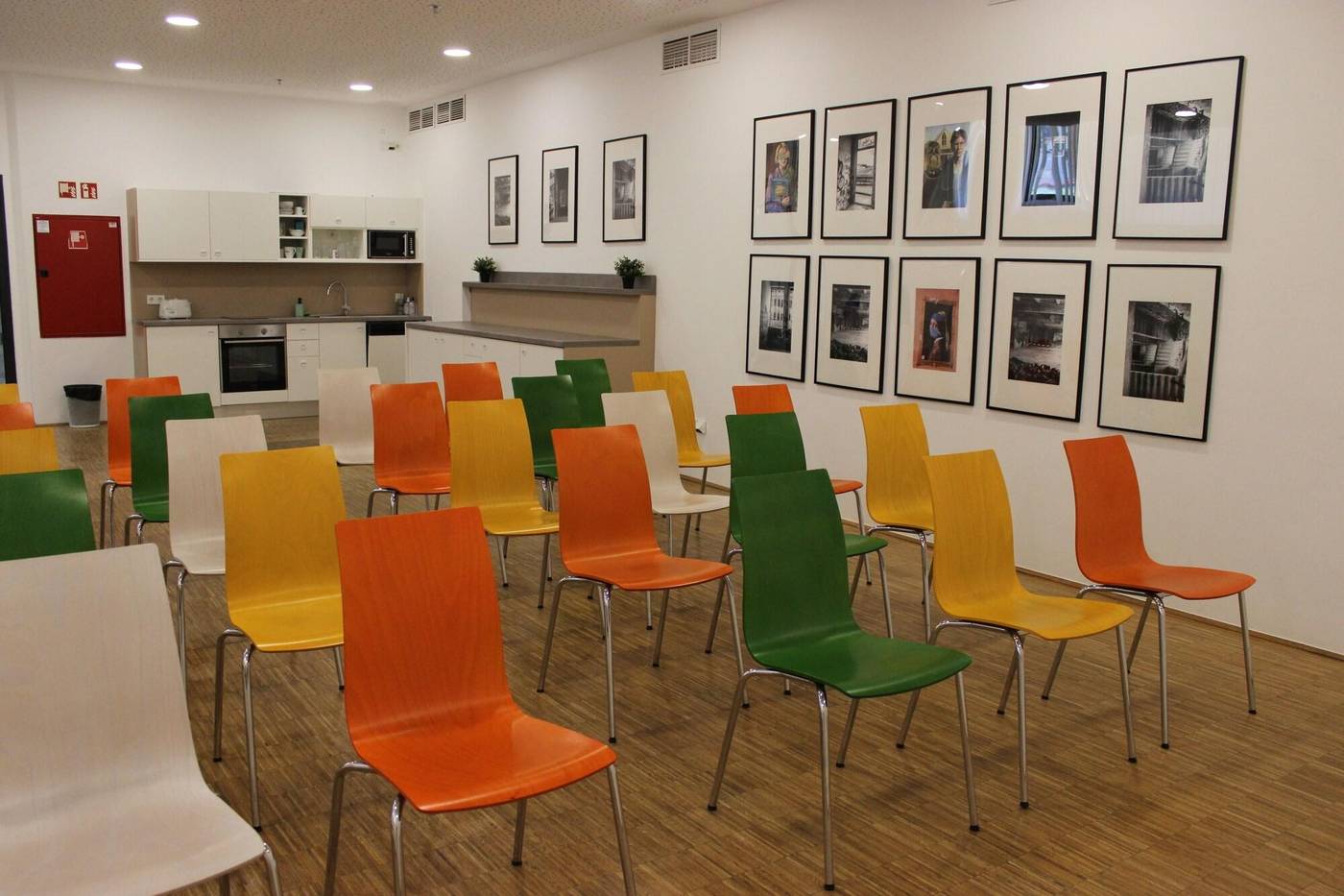 Dean-s-Home-Budapest-Conferences-16