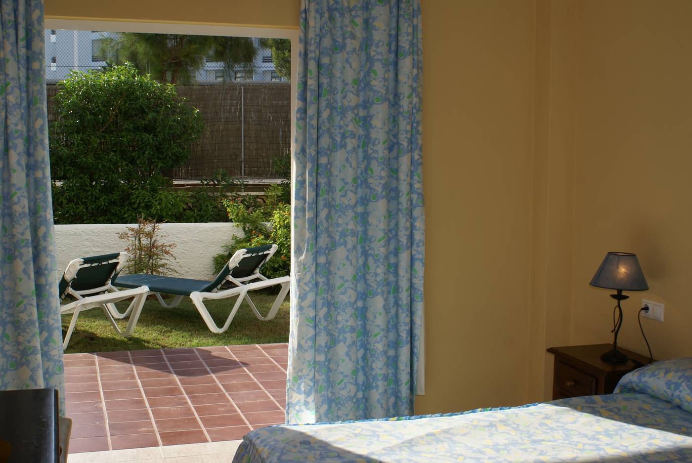 Hamilton-Court-Room-14