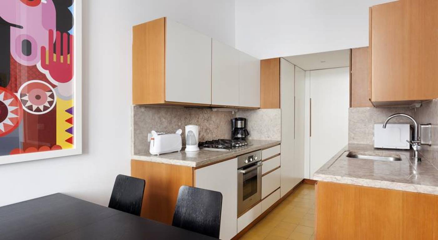 Hello Lisbon Cais do Sodre