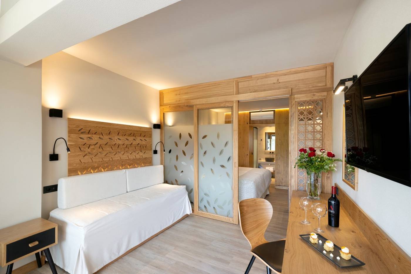 Atlantis-Beach-Room-17