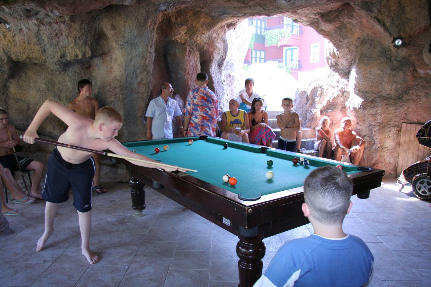 Grand-Aquarium-Apart-Sports-and-Entertainment-48