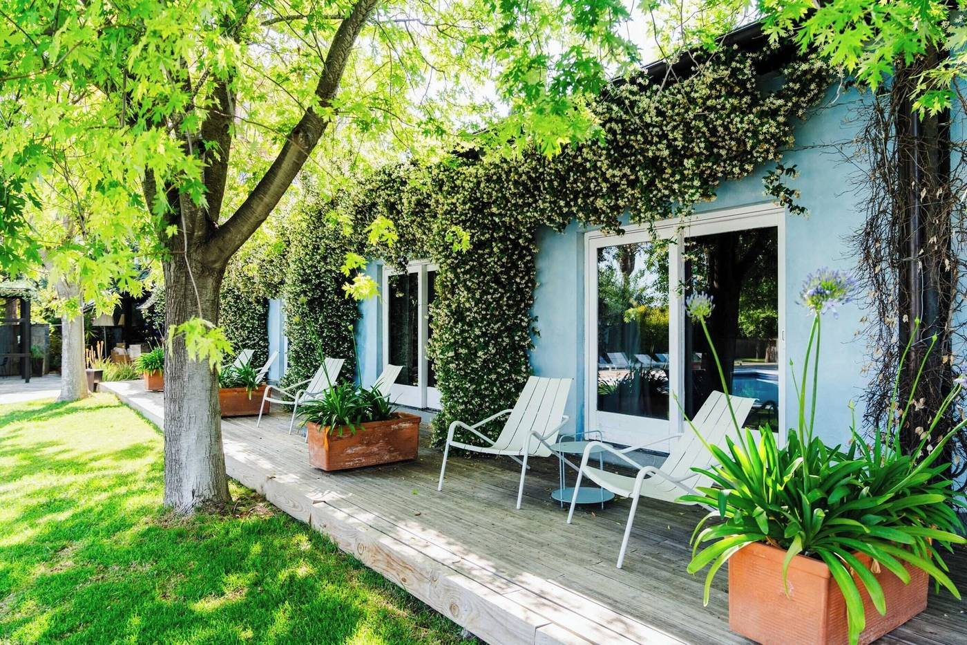 Mas-Passamaner-Terrace-8