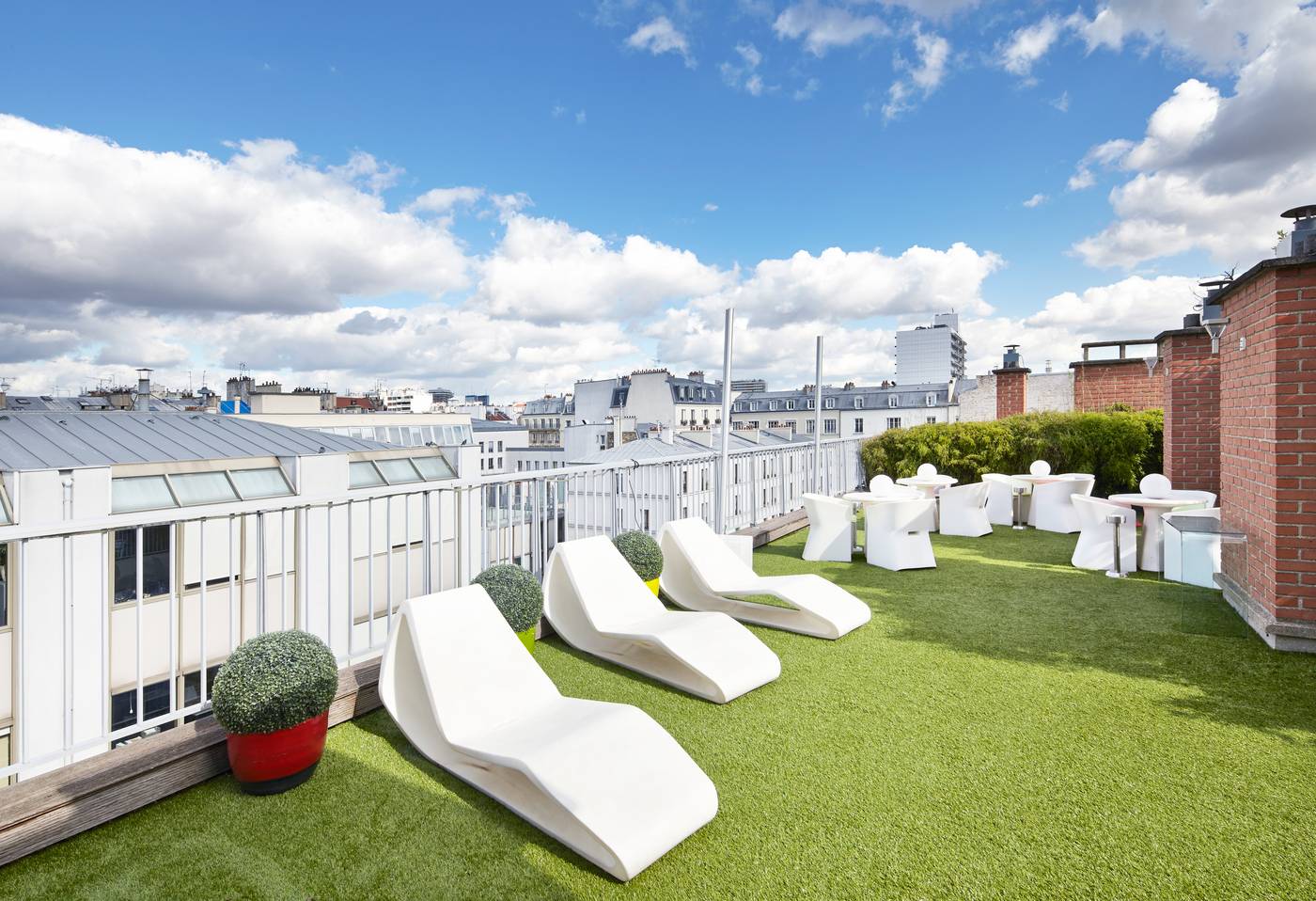 Hotel-Mercure-Paris-Bastille-Saint-Antoine-Terrace-59