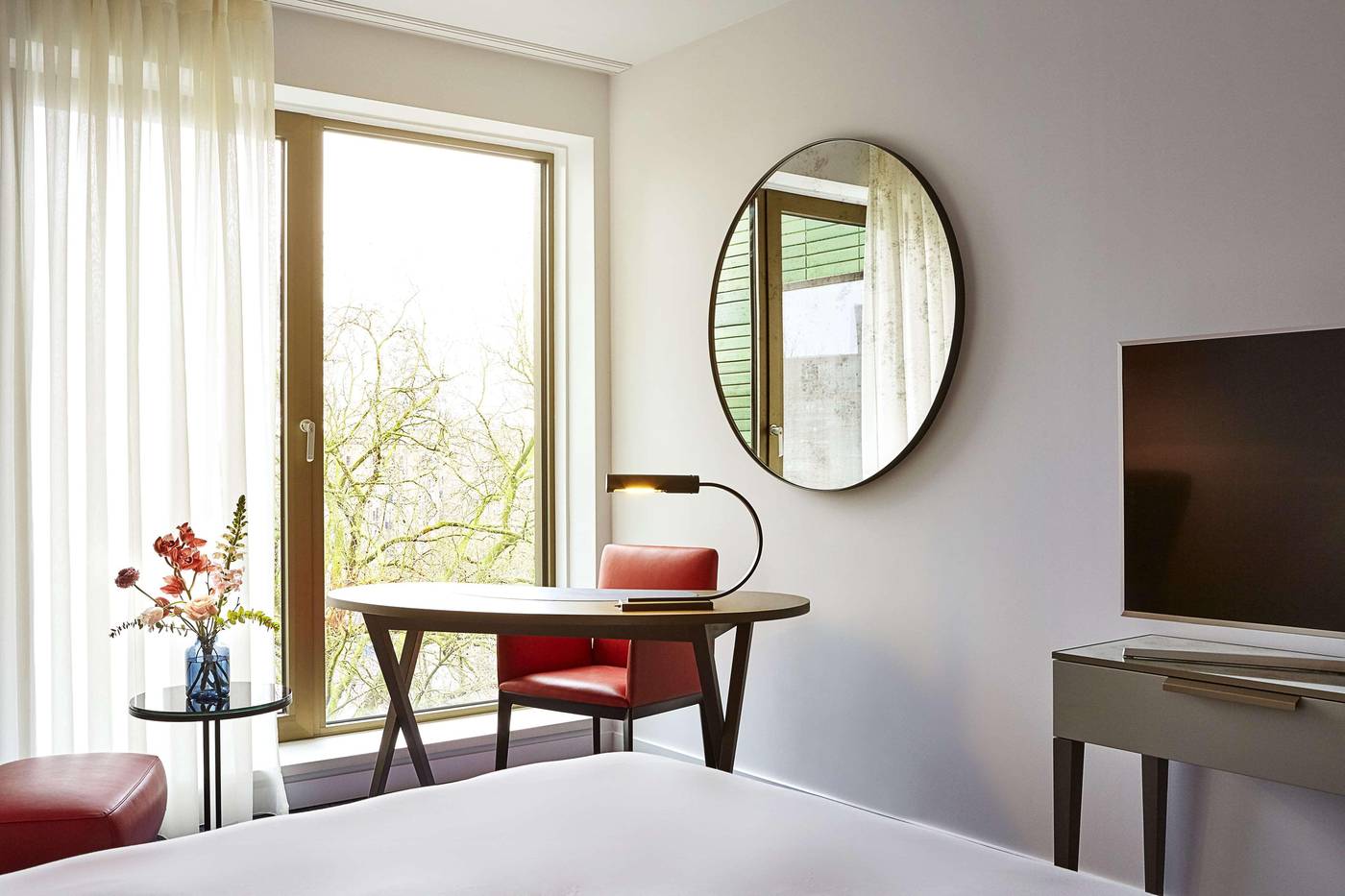 Hyatt-Regency-Amsterdam-Room-43
