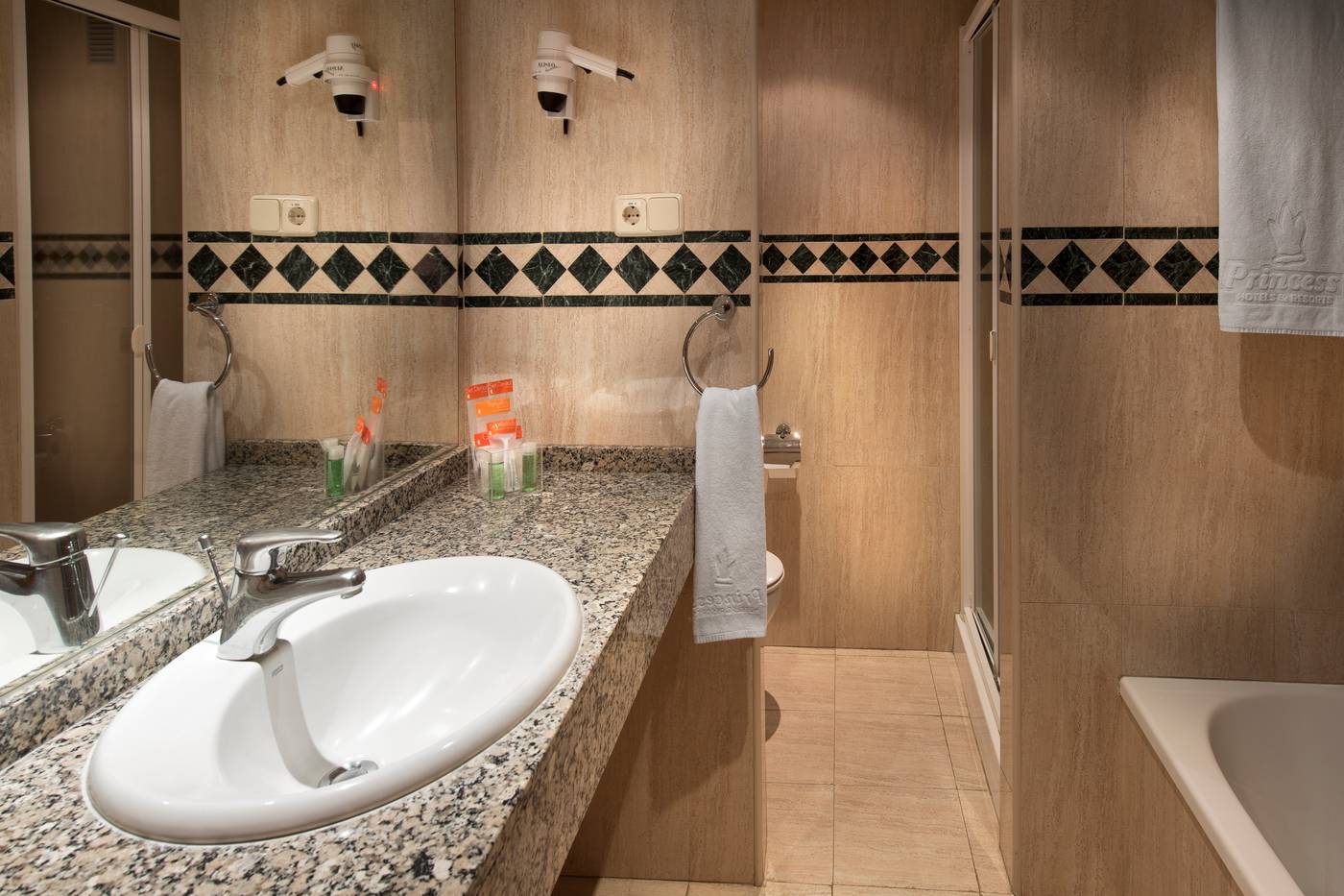 Mogan-Princess---Beach-Club-Room-28