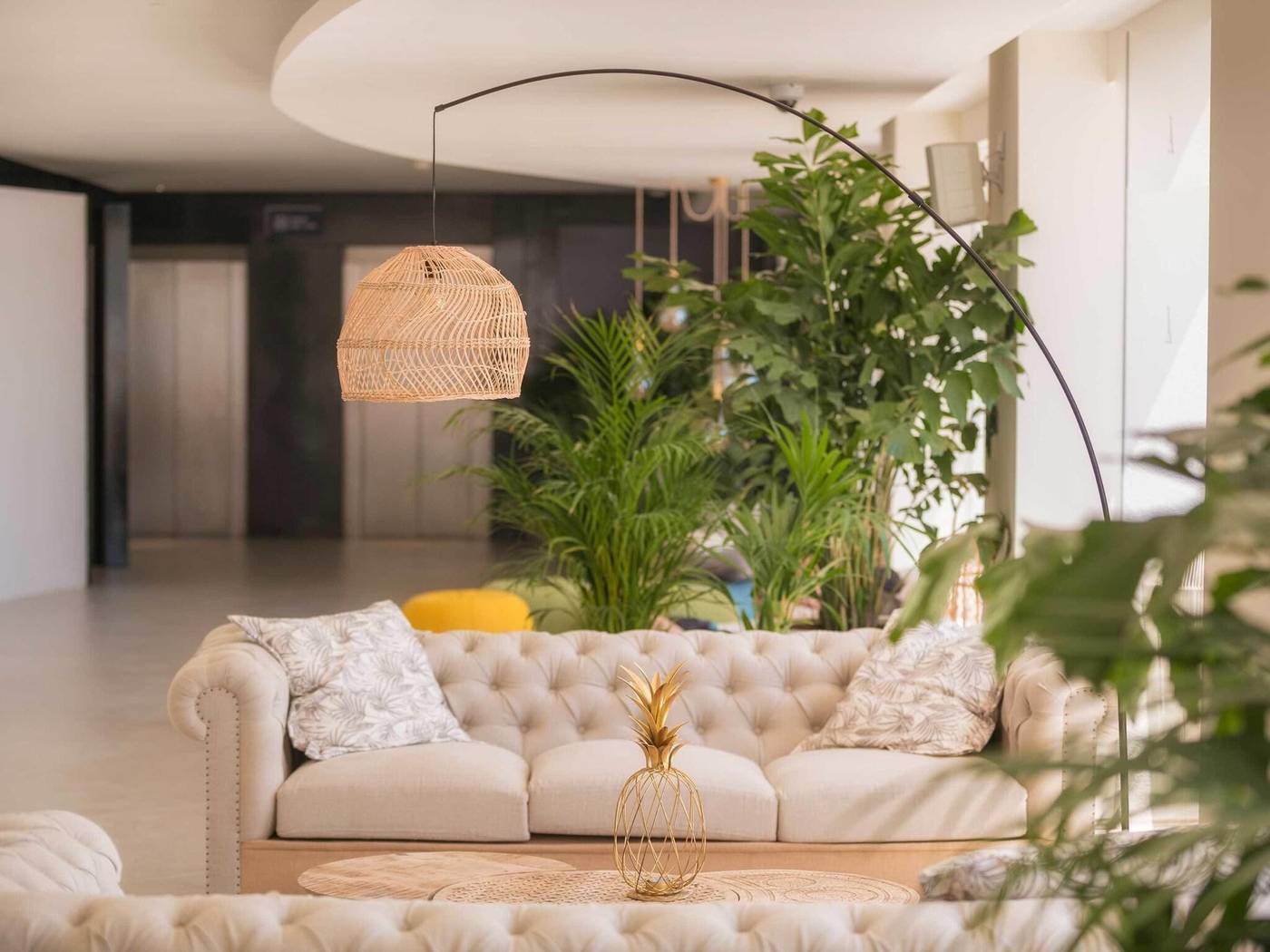 Fiesta-Hotel-Milord-Lobby-56