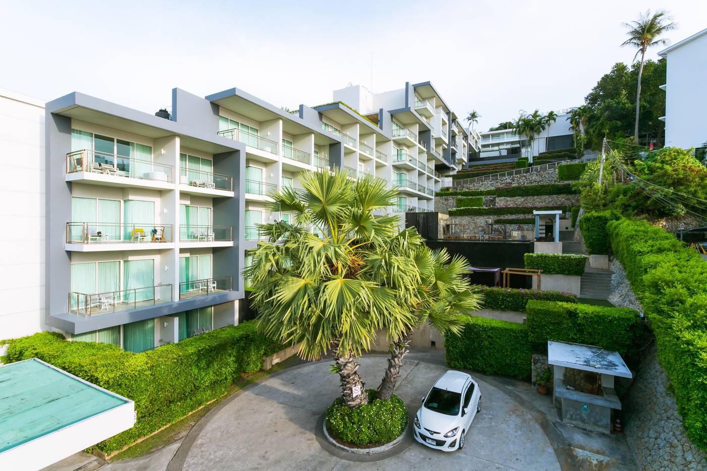 Sugar-Palm-Grand--Hillside-Lobby-7