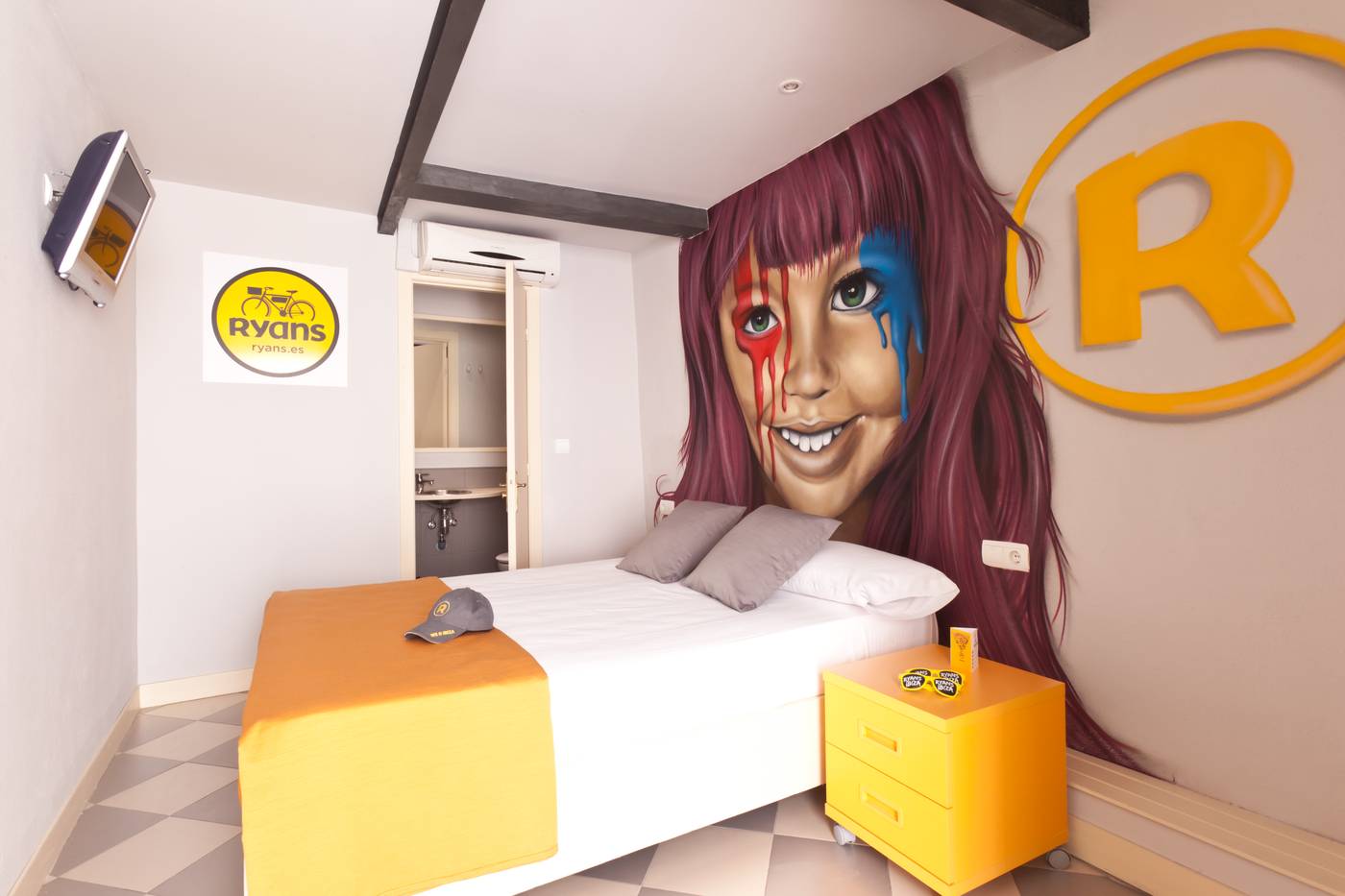 Hotel-Ryans-La-Marina-Room-41