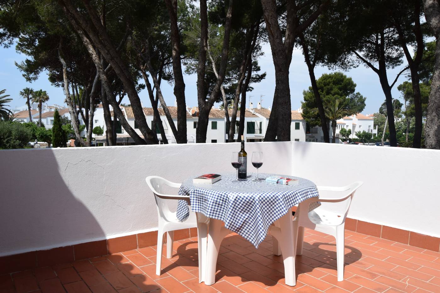 Las-Brisas-I---II-Terrace-27