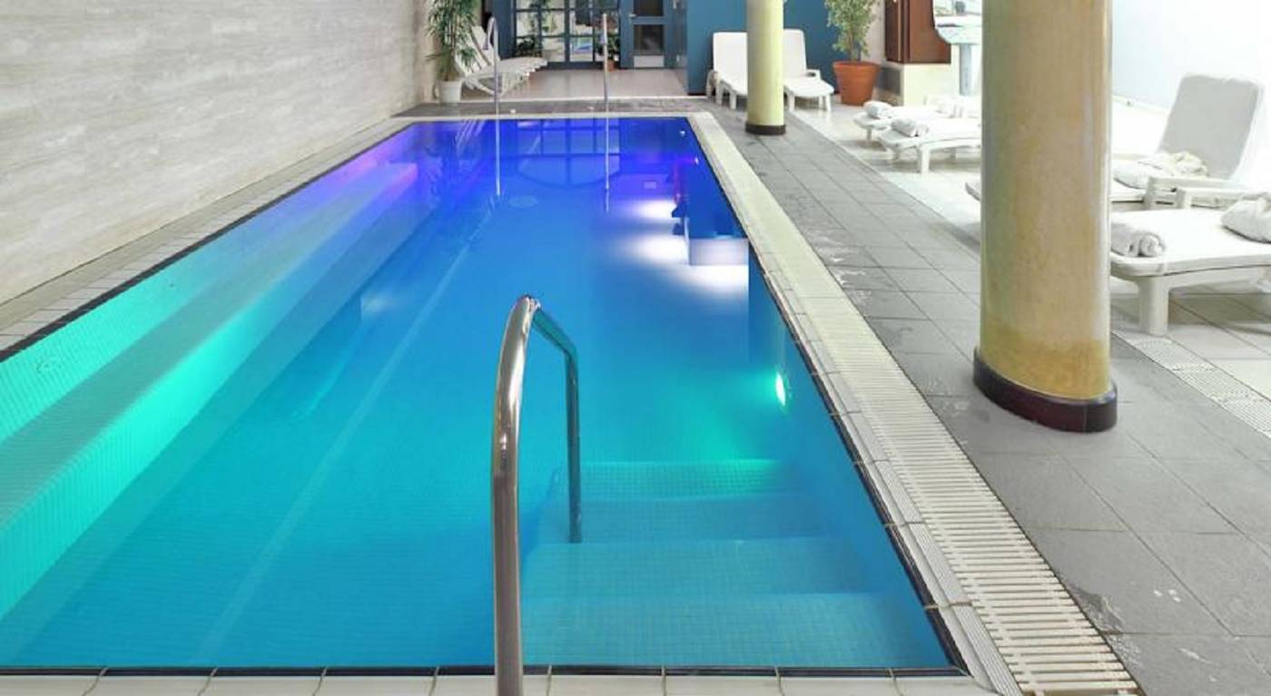 Premier-Gran-Hotel-Reymar---Spa-Pool-44