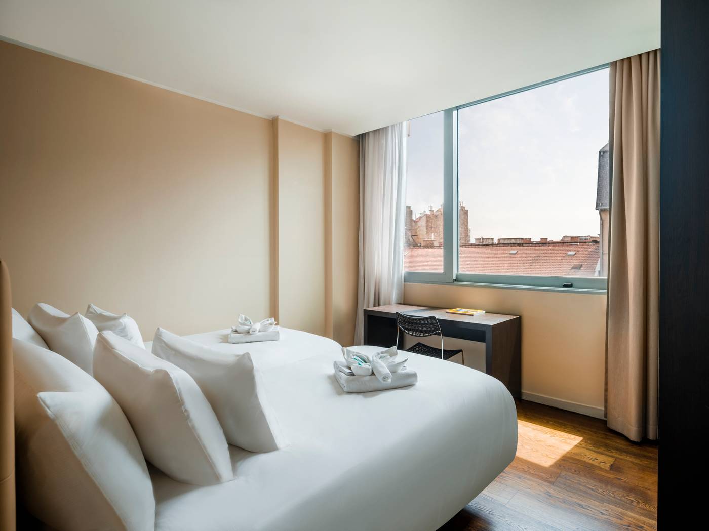 NH-Collection-Budapest-City-Center-Room-47