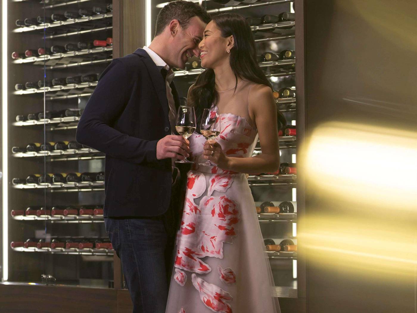 Fairmont-Waterfront-Bar-25