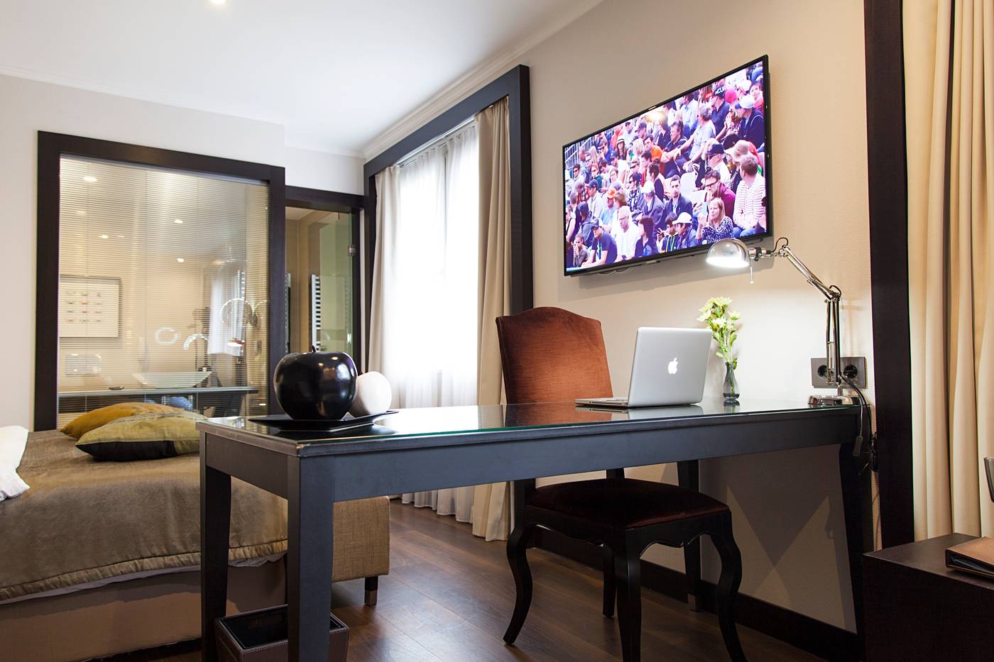 Quentin-Boutique-Hotel-Room-12