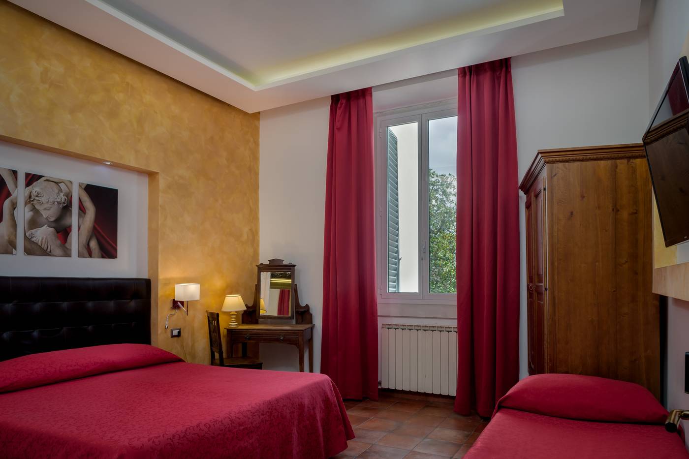 Kursaal-and-Ausonia-Hotel-Room-5