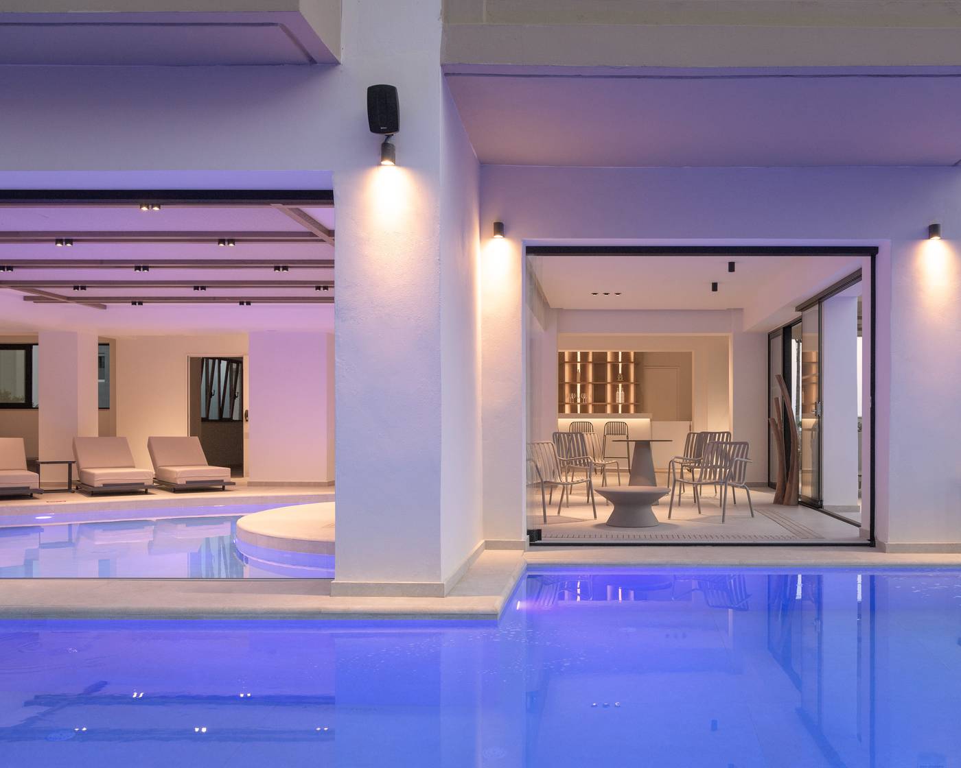 Theartemis-Palace-Pool-80