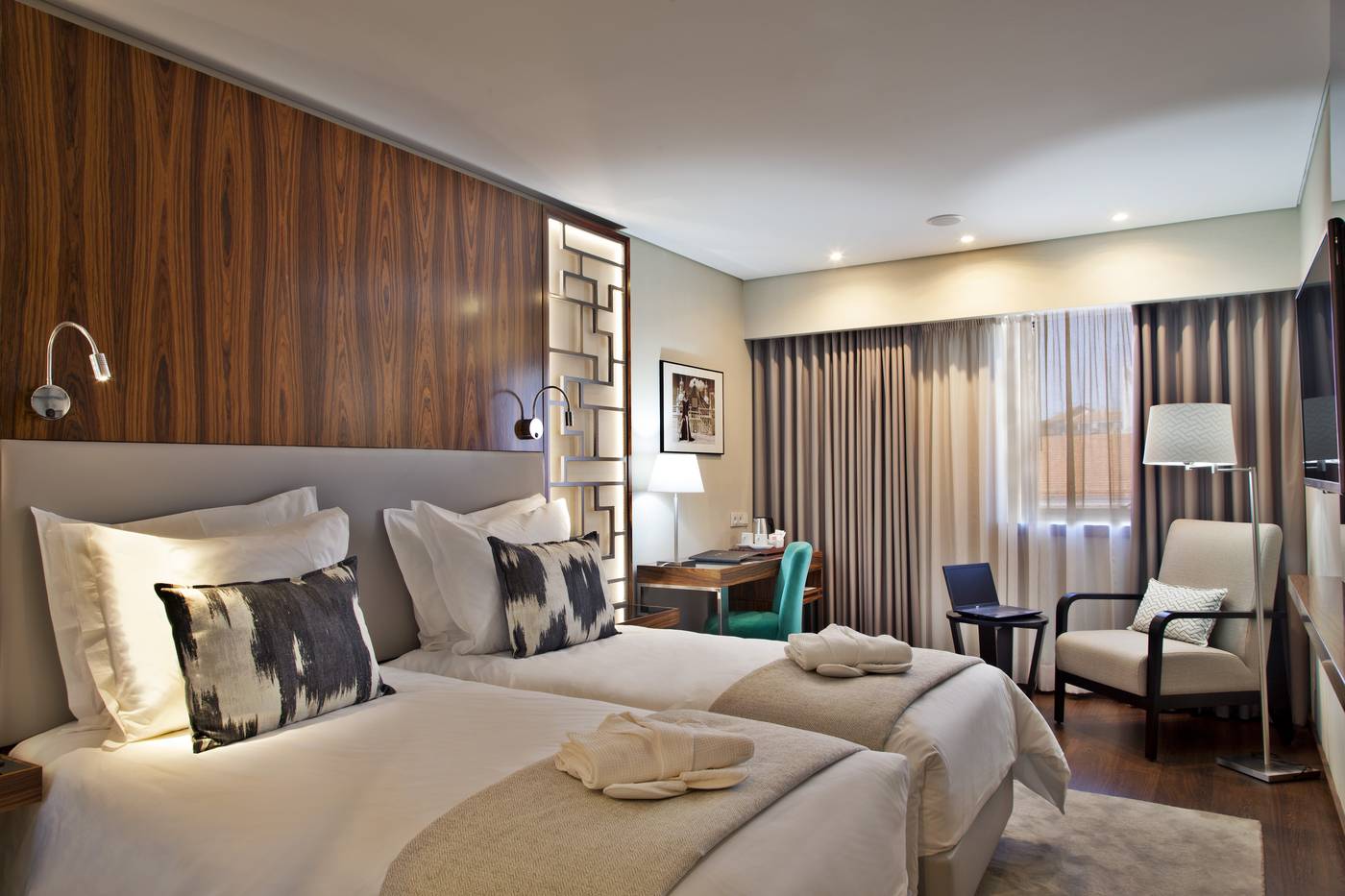 Turim-Saldanha-Room-2