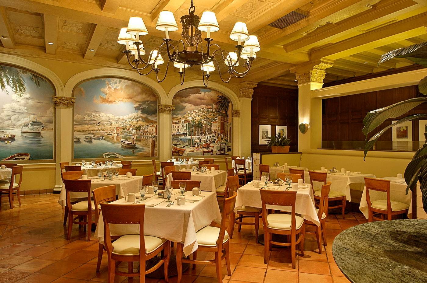 Millennium-Biltmore-Hotel-Los-Angeles-Restaurant-26