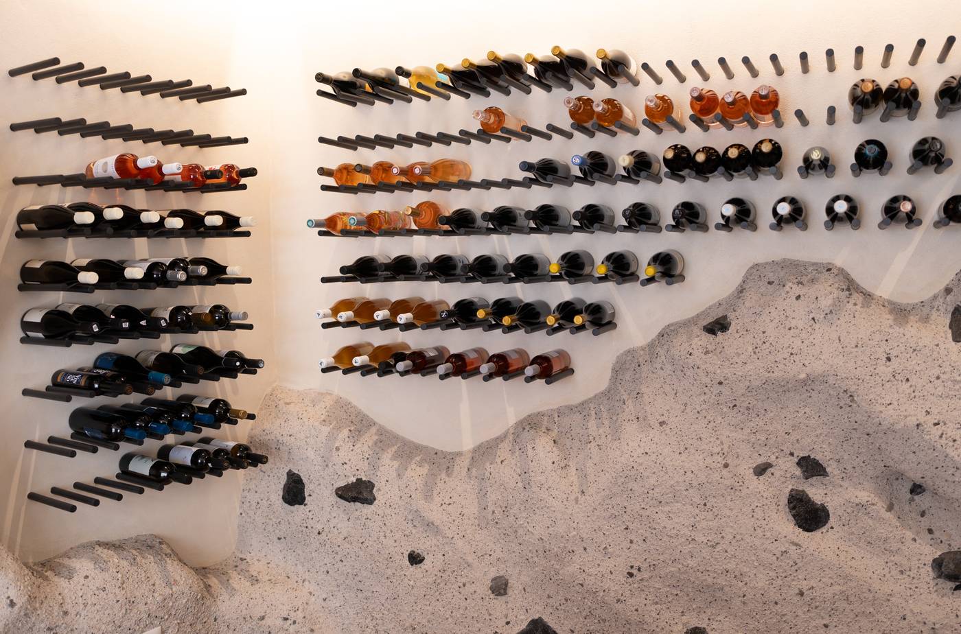 Santo Mine Oia Suites