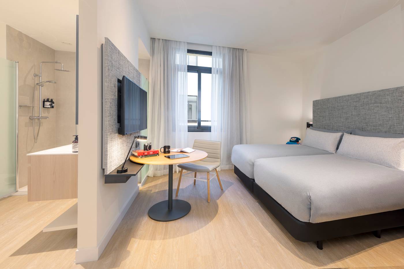 TRYP-Madrid-Cibeles-Hotel-Room-31