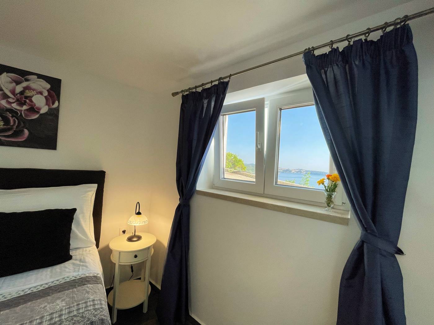 Villa-Sunset-Room-61