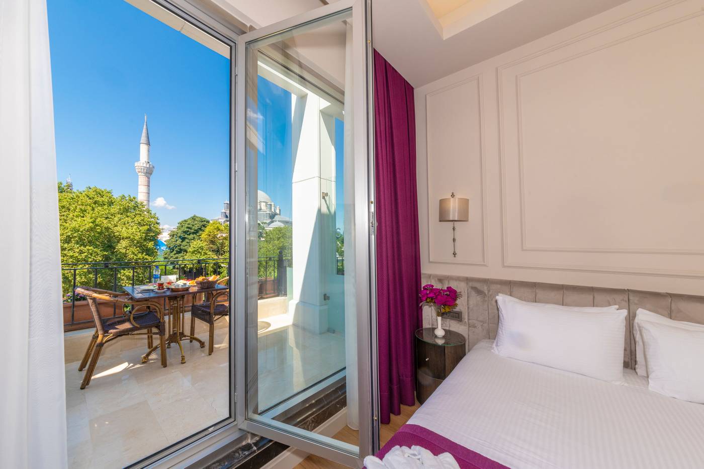 The-Beyaz-Saray-Hotel-Room-2
