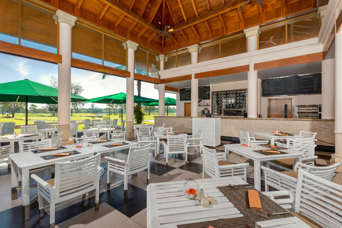 Banyan-Tree-Phuket-Restaurant-55