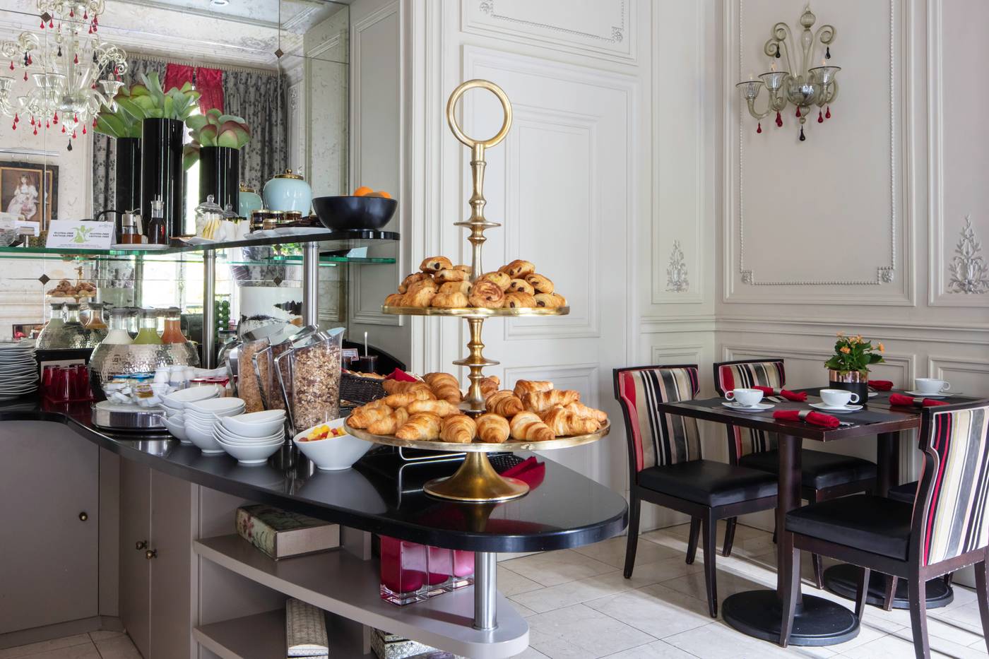 Regent-s-Garden---Astotel-Restaurant-37