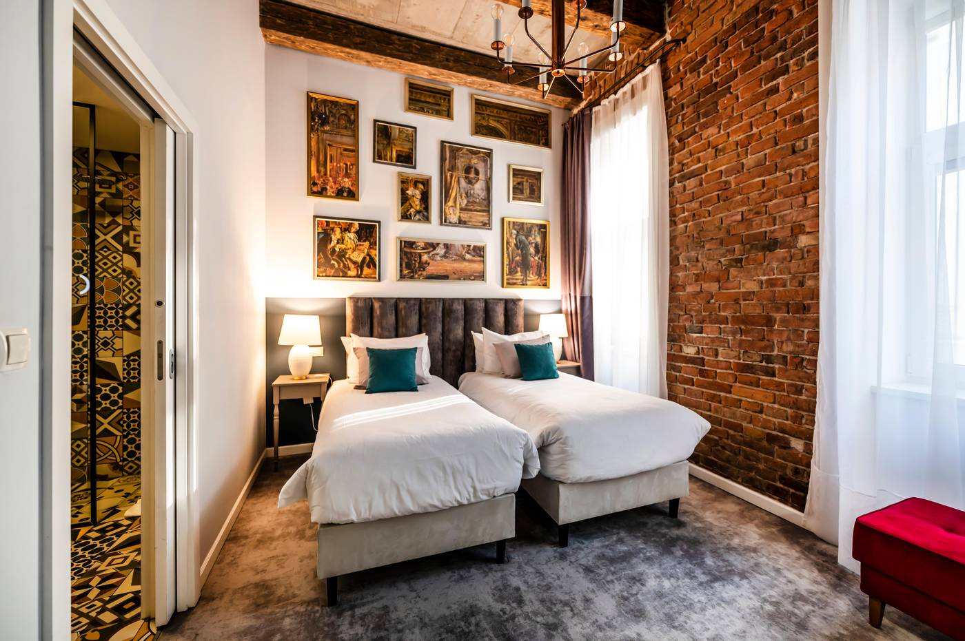 Hotel-Indigo-Krakow-Old-Town-Room-5