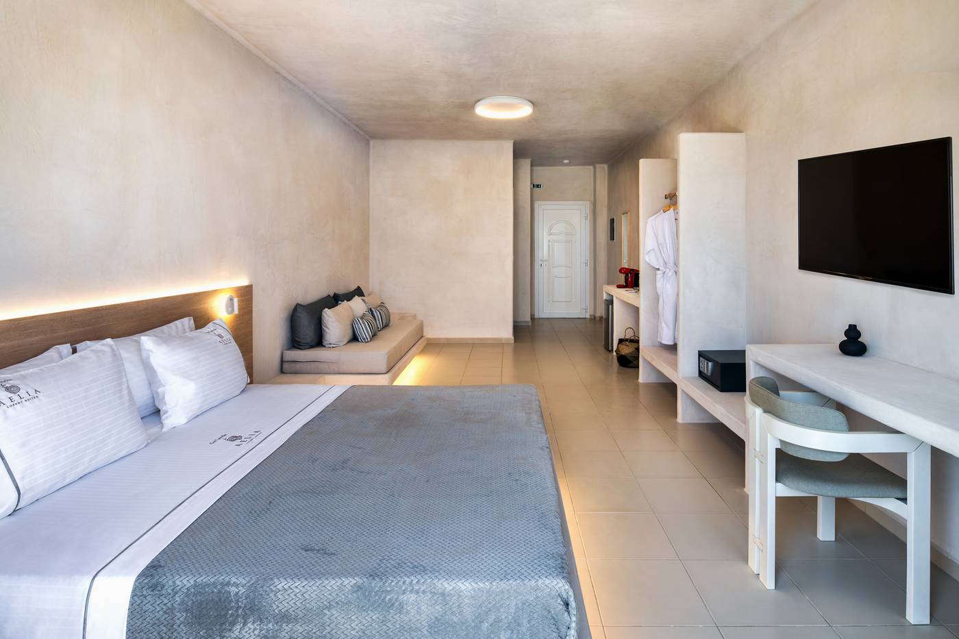 Aelia-Luxury-Suites-Room-23