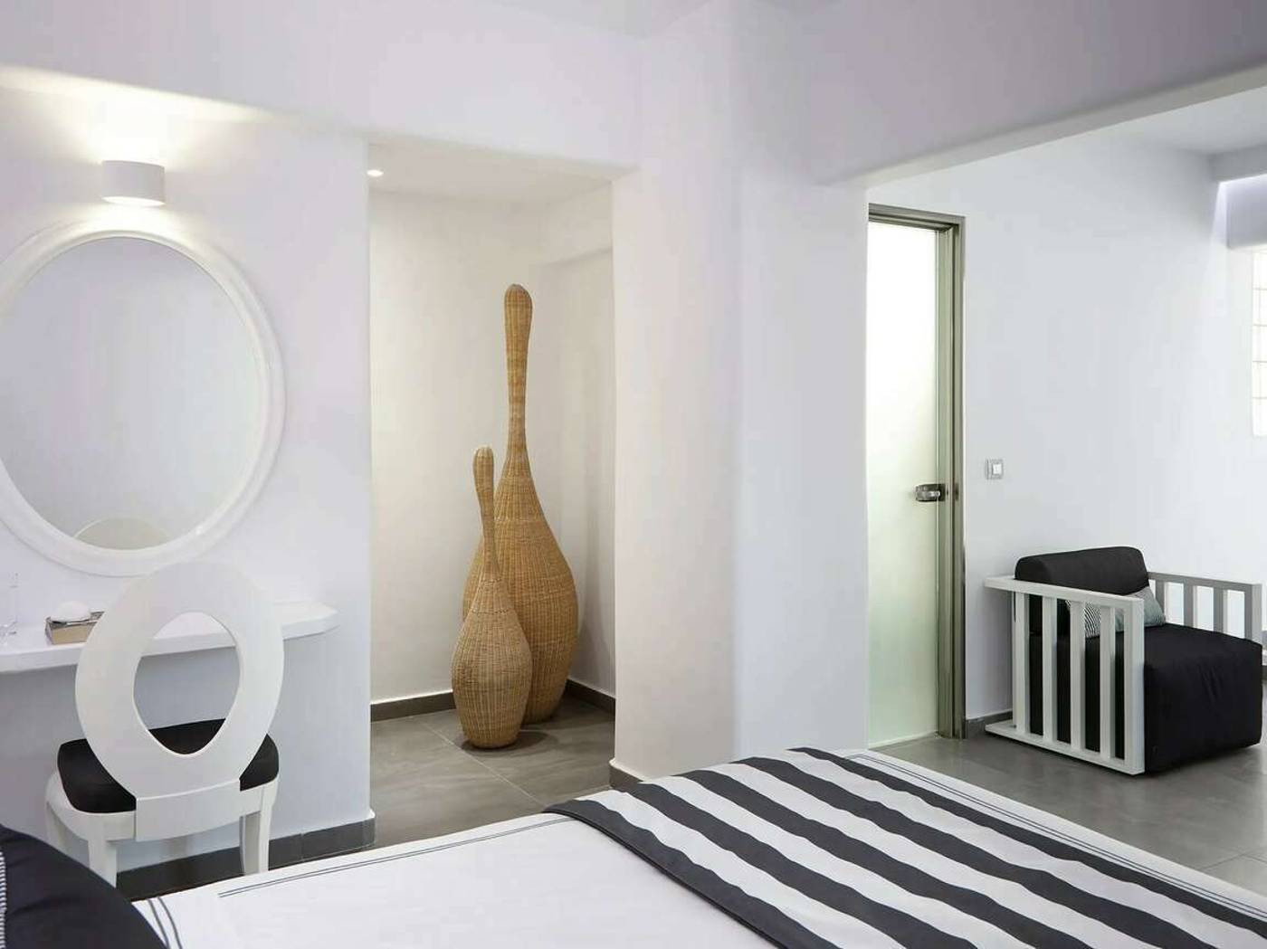 Kalisti-Hotel---Suites-Room-42