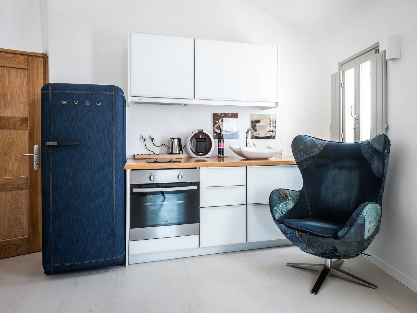 Elite-Luxury-Suites-Room-25