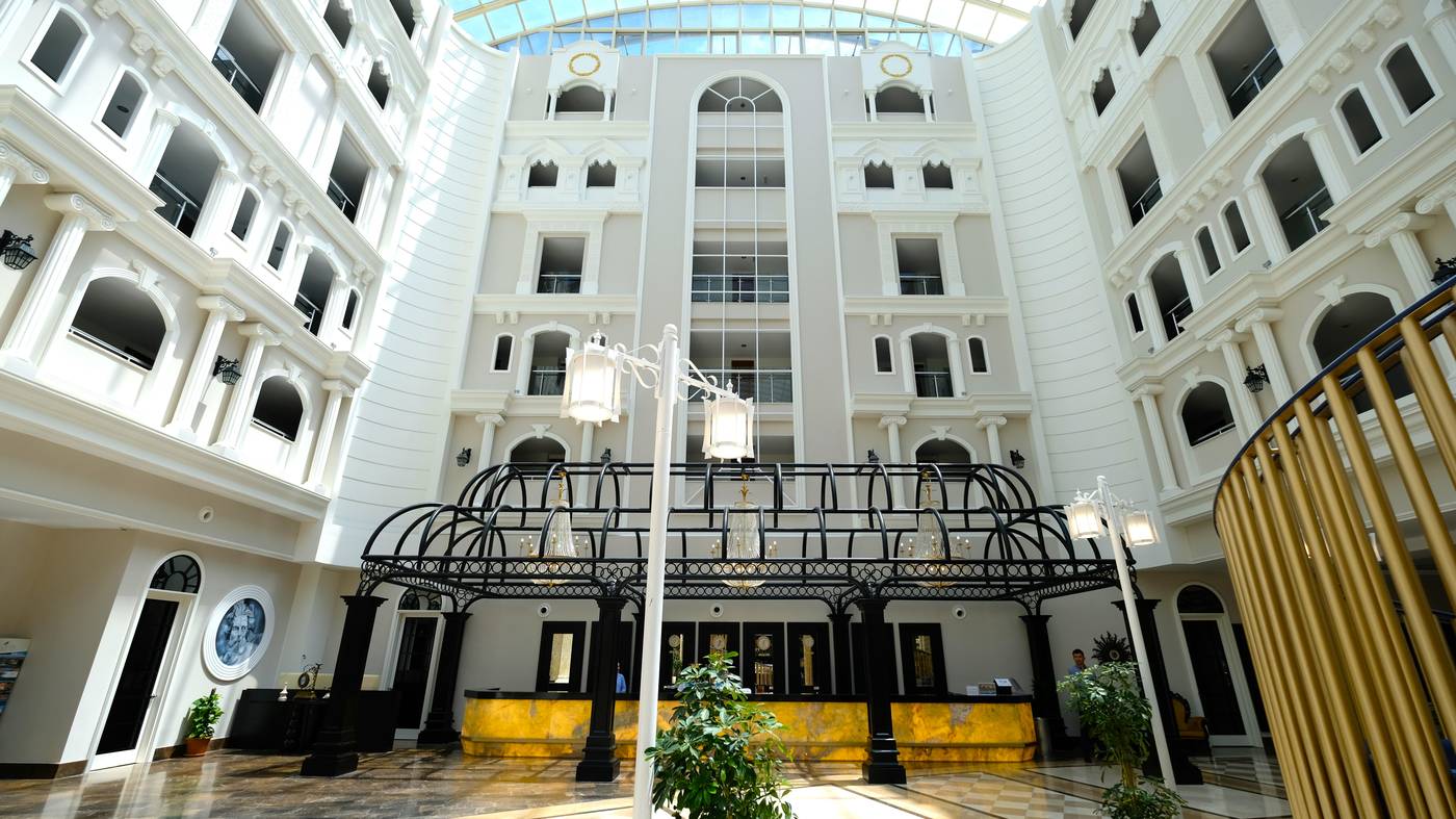 Seaden-Sea-World-Resort-Spa-Lobby-64