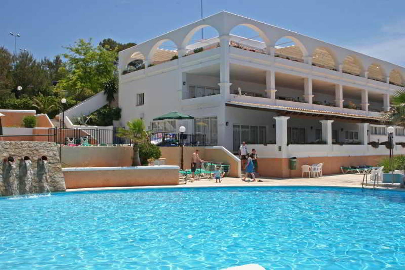 Club-Vista-Bahia-Pool-3